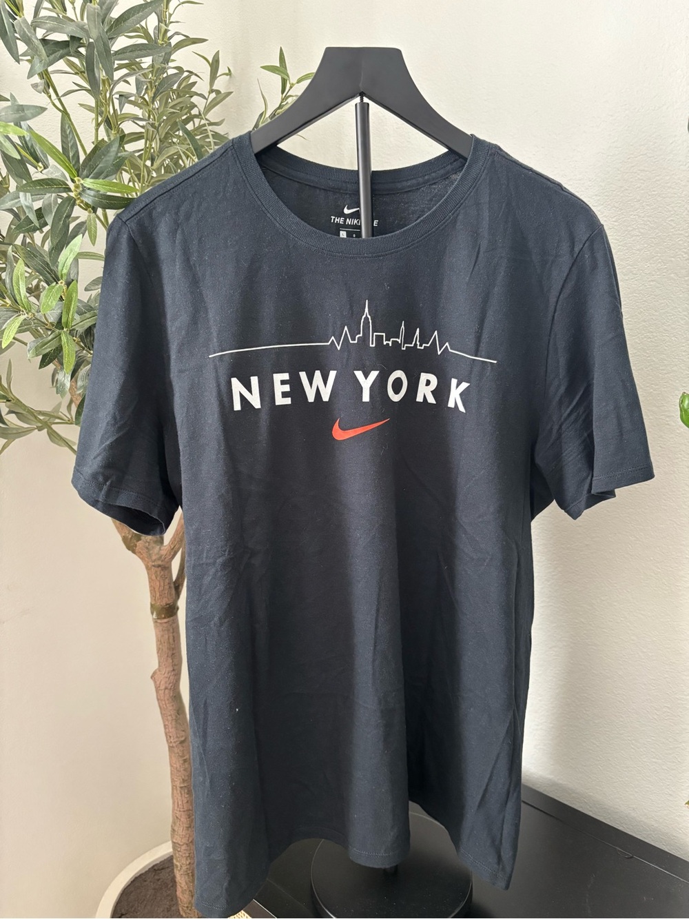 Nike Black 'New York' Graphic Tee